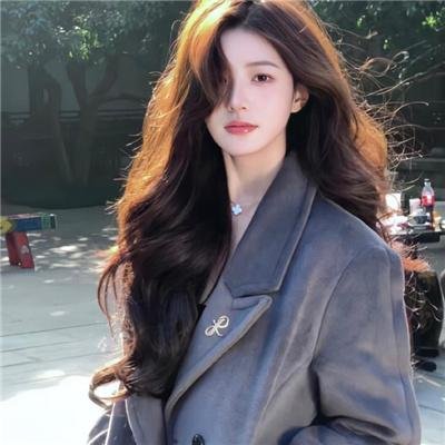 先婚后爱，不，先吃瓜