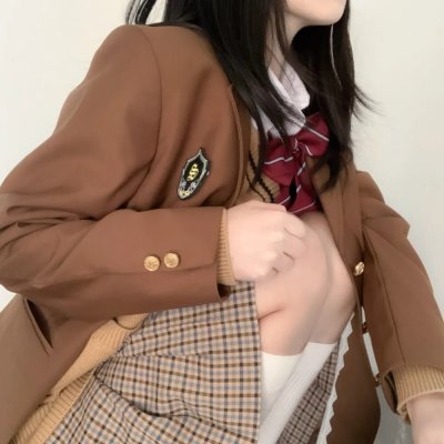 和阿姨促膝长谈后校花慌了